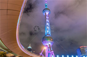 The career choices of Shanghai women and social expectations